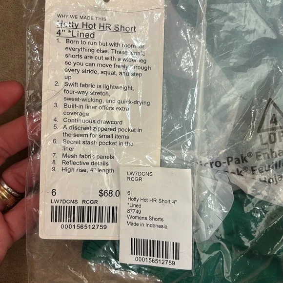 NWT Lululemon Hotty Hot W’s Sz 6 High-Rise Lined Short 4" in Raceway Green - Picture 7 of 7